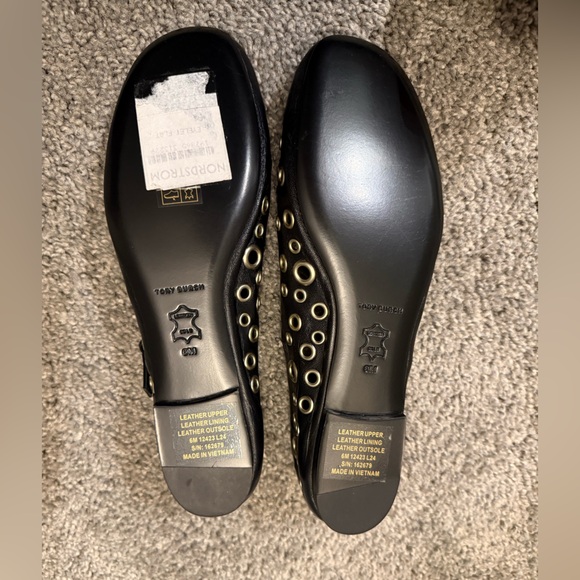 Tory Burch EYELET MARY JANE BALLET-size 6 - Picture 3 of 6